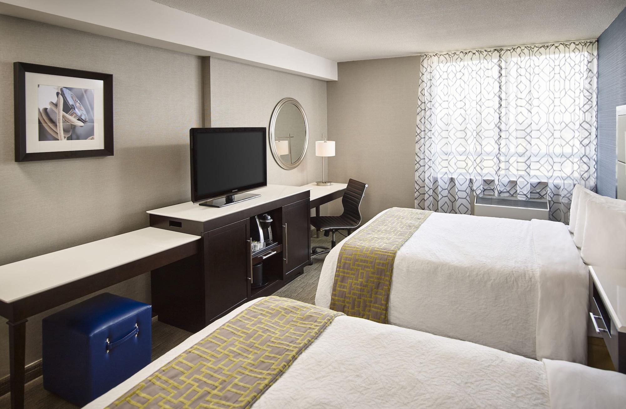 Waterfront Hotel Downtown Burlington Esterno foto